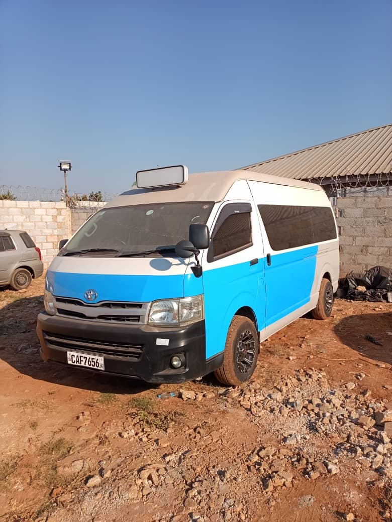 Mini bus